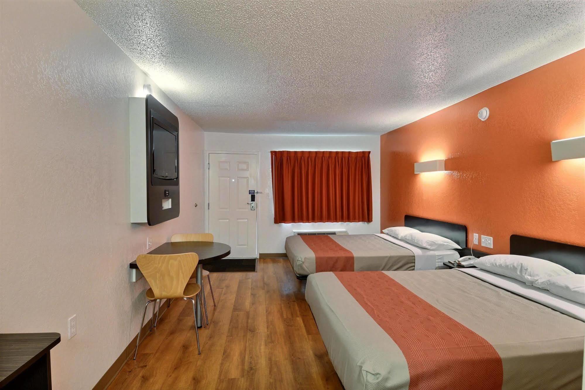 Motel 6-Tewksbury, Ma - Boston Buitenkant foto