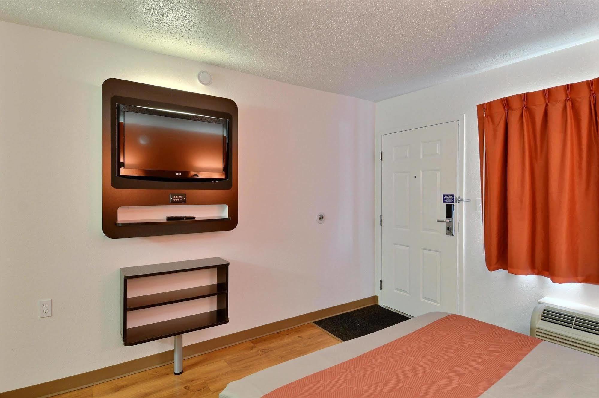 Motel 6-Tewksbury, Ma - Boston Buitenkant foto