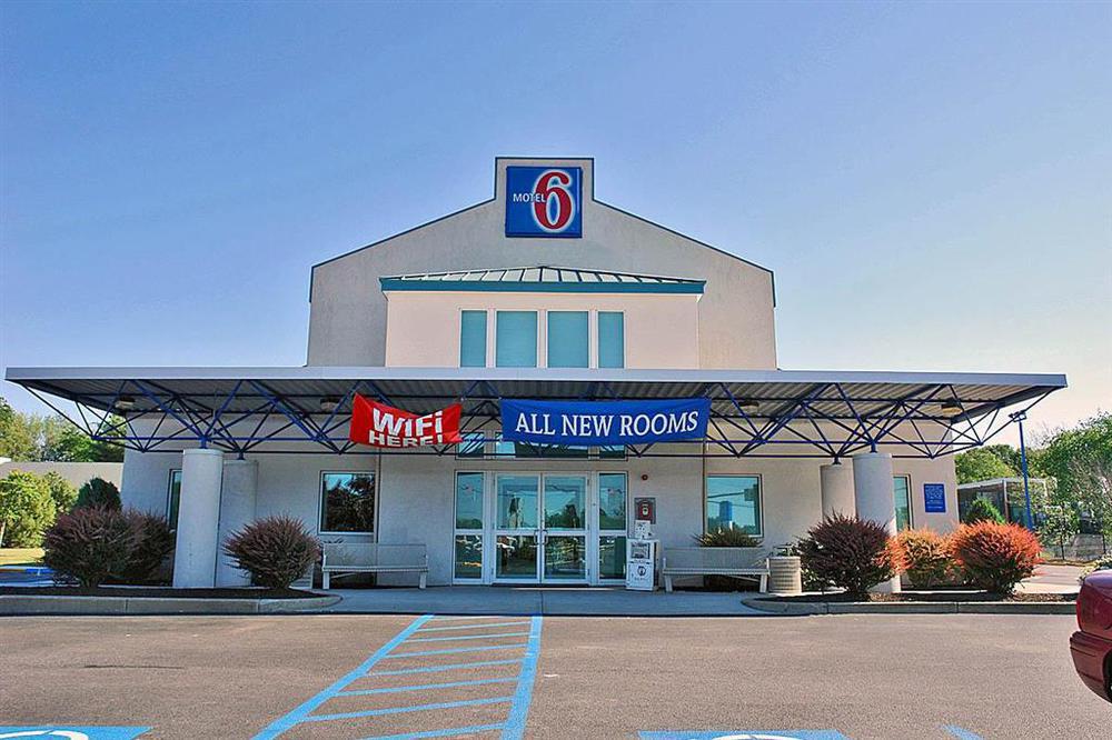 Motel 6-Tewksbury, Ma - Boston Buitenkant foto